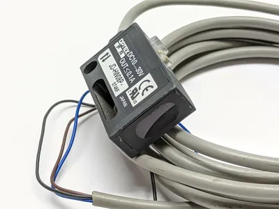 USED OPTEX COMPACT DIVERGENT 80MM DC10-30V