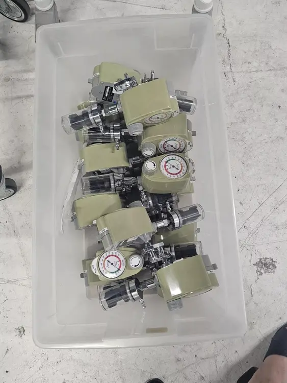 Used Amvex Amvex PM3300 PM3100 Regulators Texas US | PT Medical Technologies #1458874