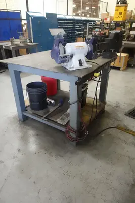 Used _UNKNOWN_ _UNKNOWN_ Welding Tables California US | Capital Recovery Group #1546011