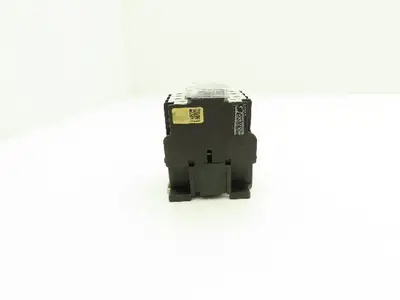 Shamrock Robusta TC1-D32 01 Contactor Motor Starter 3Ph 600V 25Hp 1NC Coil 120V
