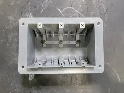 3-WSW 3 Gang Plastic Box