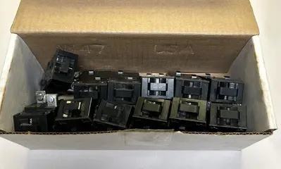 Used GOULD ITE P130 Circuit Breakers | Surplus Asset Holdings #1189367