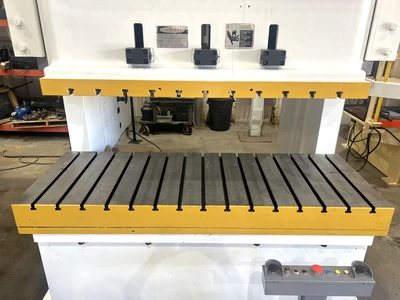 USED 2003 STAMTEC STAMTEC GL2-200 PRESS