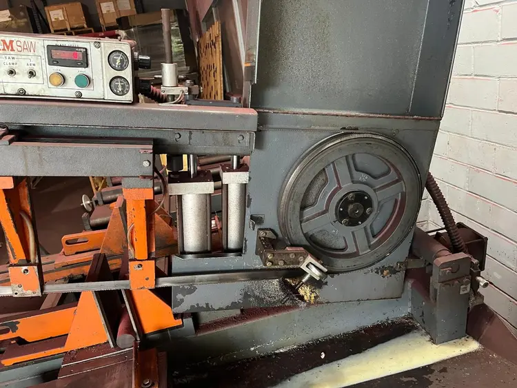 Used HE&M SAW A90 Vertical Band Saws Texas US | Texas Machinery Exchange #987544