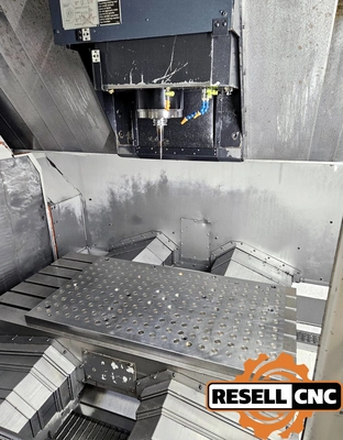 USED 2005 Makino V77