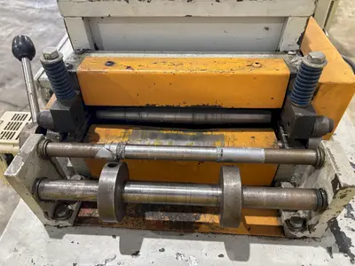 10" x .130" DURANT JACO MODEL #VS-MD-10 POWERED COIL STRAIGHTENER: STOCK #23071