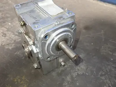 USED ELECTRIC GEAR DIVISION 7709226 001