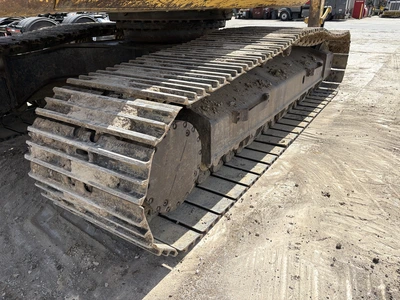 Used 2004 KOMATSU PC400LC-7 Excavators Texas US | Proxy Equipment #1383070