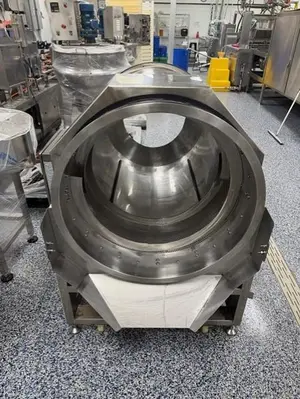 USED 2022 GUMMY TG50
