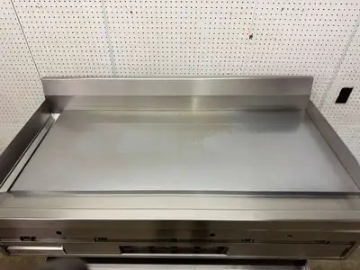 Used Magikitchn Used 60" MagiKitch'n MKG-60-STL NG Griddle with Solid State Controls - 150,000 BTU - FG Commercial Flat Top Griddles Illinois US | Falcon Restaurant Supply #1374836