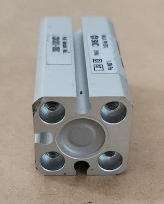 NEW SMC CDQSB12-30DC