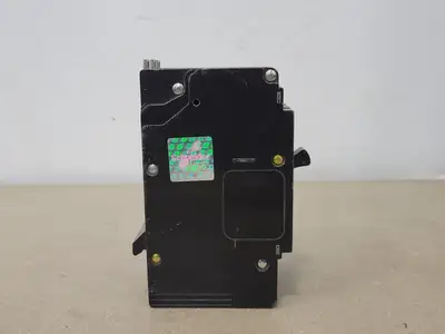 NEW SQUARE D EDB36030