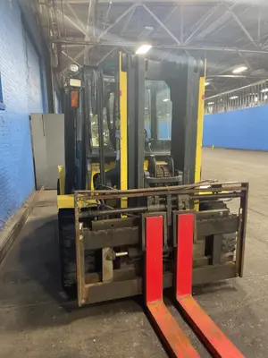 USED 2002 HYSTER H155XL2