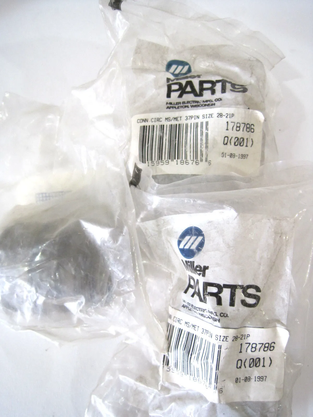 3 NEW MILLER 178786 37 PIN CONNECTOR
