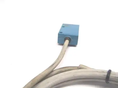 Used Honeywell Micro Switch 21.6-26.4 VDC PNP Output Brown Black Photoelectric Sensors Michigan US | Maverick Industrial Sales #1400752