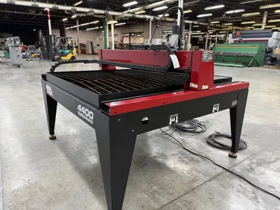 Used LINCOLN TORCHMATE 4400 Plasma Cutters Georgia US | The Equipment Hub #1543446