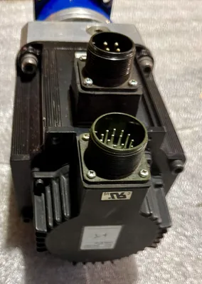 Yaskawa SGMGH-09ACA61 Servo Motors | Great American Equipment Company (2)