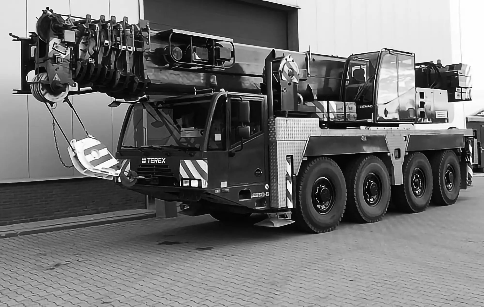 Used 2008 TEREX-DEMAG AC80-2 Rough Terrain Cranes Texas US | Uriquip #1421168