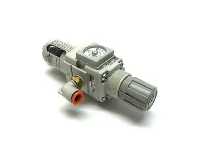 USED SMC PNEUMATIC PRESSURE FILTER REGULATOR