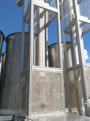 Wedge Elevator Conveyor