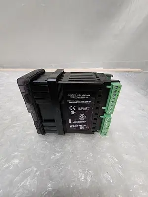 WATLOW EZ-ZONE PM8C1EK-ARFAAAA EXPRESS CONTROLLER