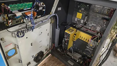 USED 2004 FANUC M-16IB/20 + R-J3IB