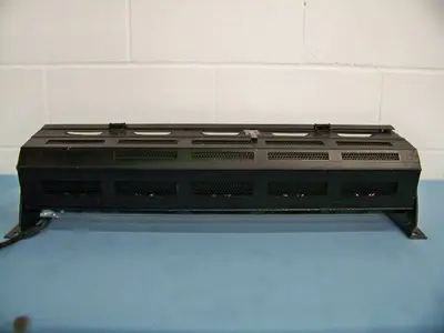 Lighting and Electronics, Inc. 10-Bulb Ministrip Stage / Studio Lighting Bar