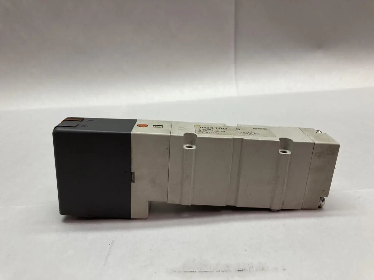 Used SMC VQ4100-5 Solenoid Valves Ohio US | Surplus Asset Holdings #1234121