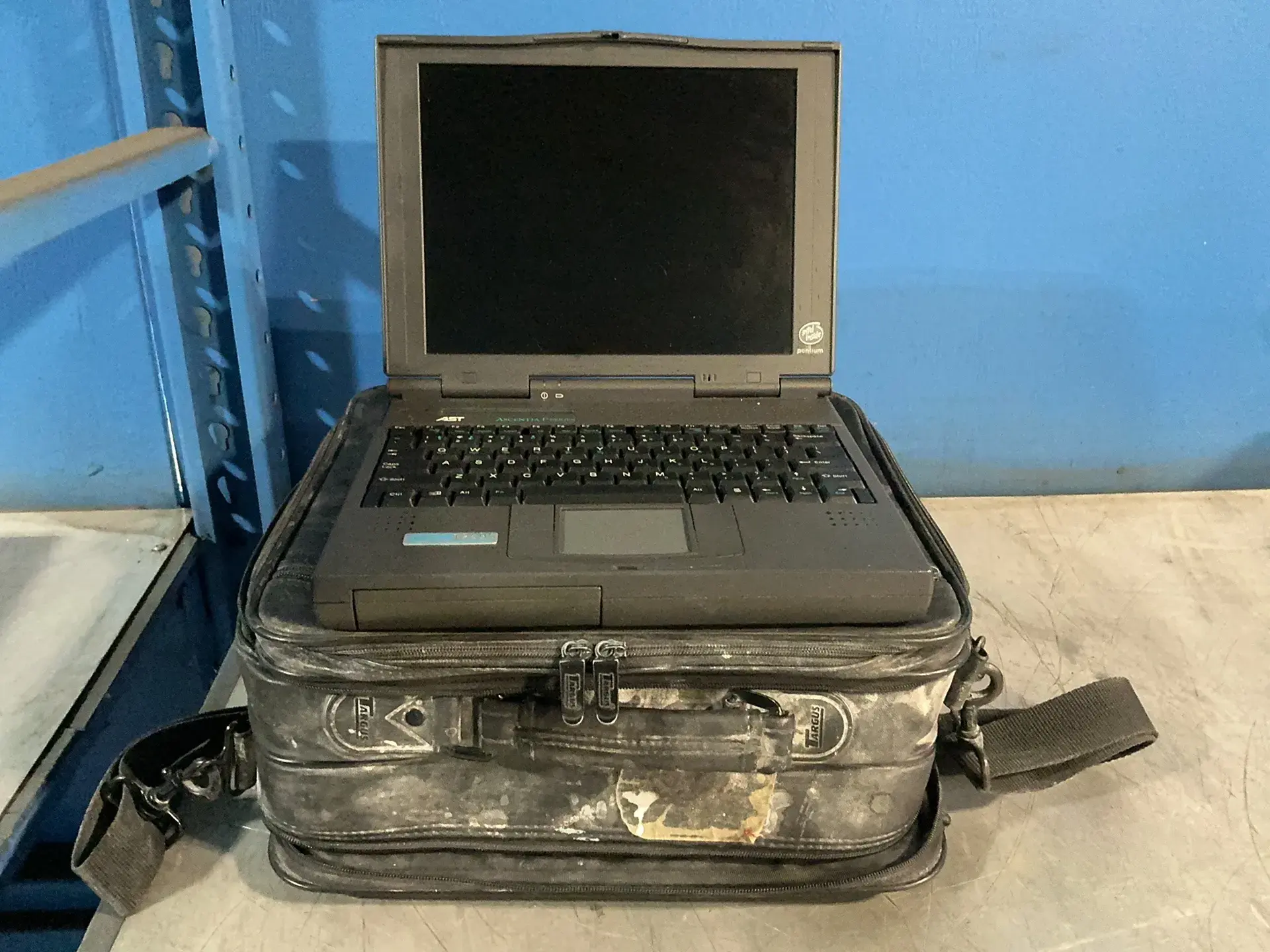 Used AST RESEARCH, INC. _UNKNOWN_ Computer Accessories Ohio US | HGR 24 #1346079
