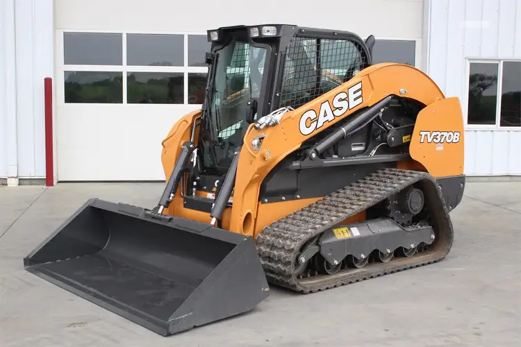 New | in-Stock 2025 CASE TV370B Compact Track Loaders Pennsylvania US | Zimmerman Farm Service #1409888