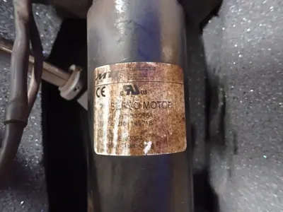 USED LINCOLN ELECTRIC POSITIONER  HD