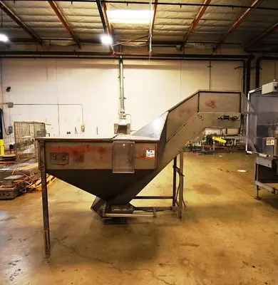 Hopper, Bottle, Elevator, 15.5" Wide X 7' High Belt Conveyor #5991099