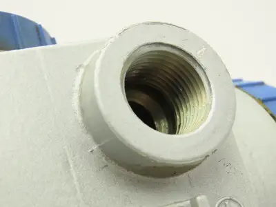 Barton Instruments FHCF-33V4-ADCYY-AA Pressure Transmitter -2-0-2 IN WC 11-45VDC