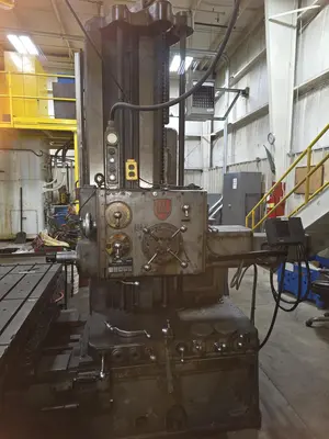 GIDDINGS & LEWIS 300-T Horizontal Boring Machines | Tight Tolerance Machinery (2)