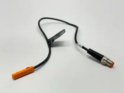 MK5102, MKT3028BBPKG/G/0,3M/ZH/ASR | ifm MK5102 T-Slot Cylinder Sensor MKT3028BBPKG/G/0,3M/ZH/ASR - Used