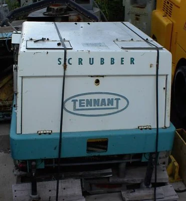 Used TENNANT 240 E SWEEPER Sweepers Minnesota US | INTER-PLANT SALES #344292