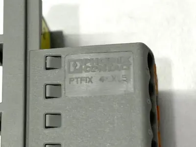 USED PHOENIX CONTACT DISTRIBUTION BLOCK PTFIX 4/18X1,5-NS35 GY LOT OF 2