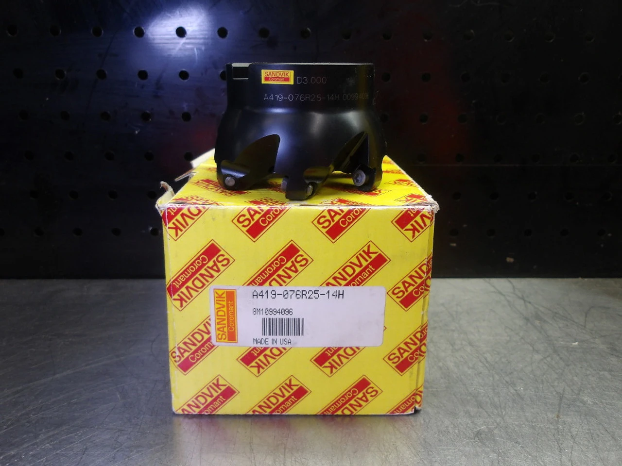 Sandvik 76.2mm Indexable Coolant Thru Facemill 1 Arbor A419-076R25-14H (LOC3558A)