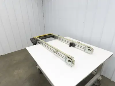 NKE CSB89A-PS-500-1255-180-90W-3 Plastic Chain Conveyor 2-Row 220V 3PH 20"x55"