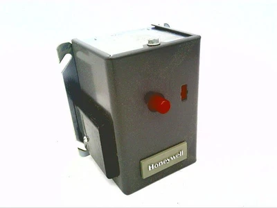 Honeywell R8404A1002 Oil Burn Control [New]