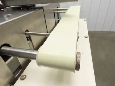 Jost FDLT 60/-35x400 Vibratory Hopper Dosing Feeder Discharge Conveyor Cart 115V