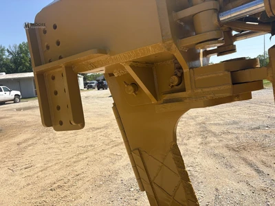 Used 1998 DELTA DT190C Trenchers Tennessee US | Moore Equipment #1517296