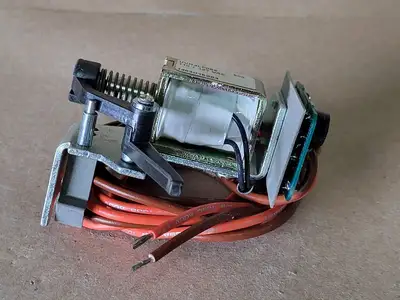 NEW EATON UVH4LP08K