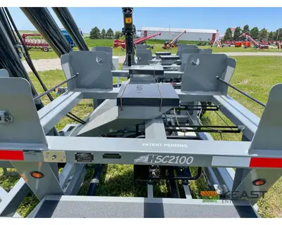 Used TRAVIS _UNKNOWN_ Seed Tenders Iowa US | Keast Enterprises #1360458