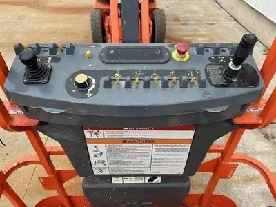 Used 2014 JLG E300AJP Manlifts Illinois US | Somerset Equipment Sales #1542945
