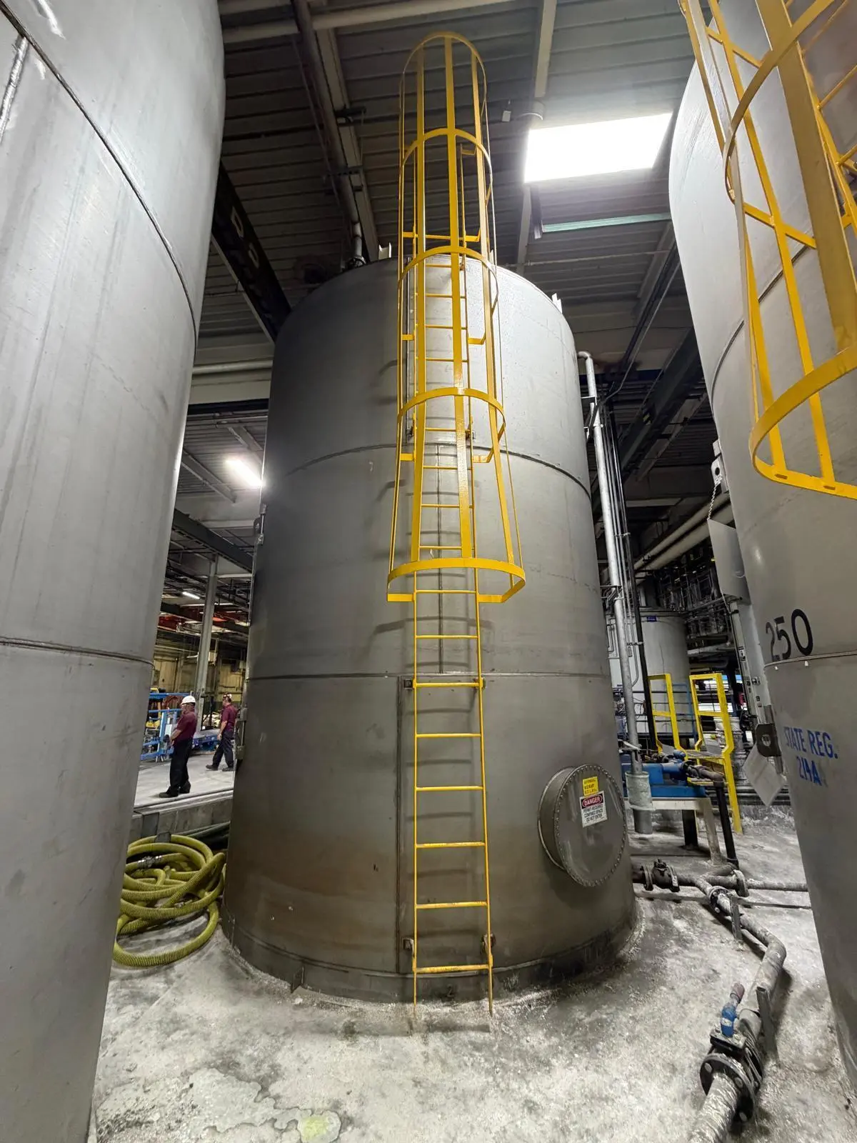 Used 2017 TANK STAINLESS STEEL 15000 gallon Stainless Steel Tanks New Jersey US | Perry Equipment #1332530