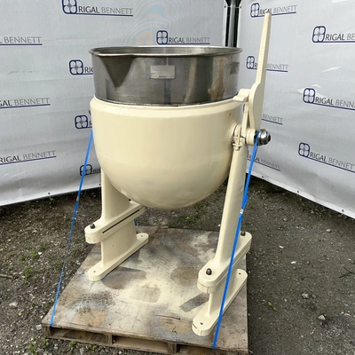 180 L S/S Skerman Hemispherical Jktd Tilting Pan