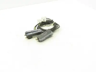 Keyence FS-V33CP Fiber Optic Sensor 24V Various Cable Lengths Included Lot of 4