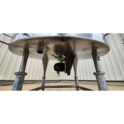 Used Stainless Steel Sanitary Insulated Slant bottom Liquid Tank  - 500 Gallon