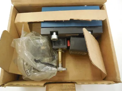 NEW REXROTH 581-215-012-0 SOLENOID 5812150120